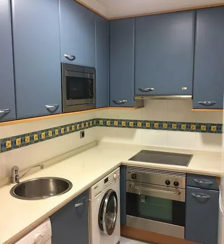 Apartamento Primera Línea Playa+parking Gratis *