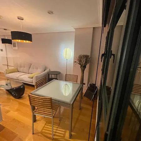 Primera Linea Playa+parking Gratis Апартаменты Хихон